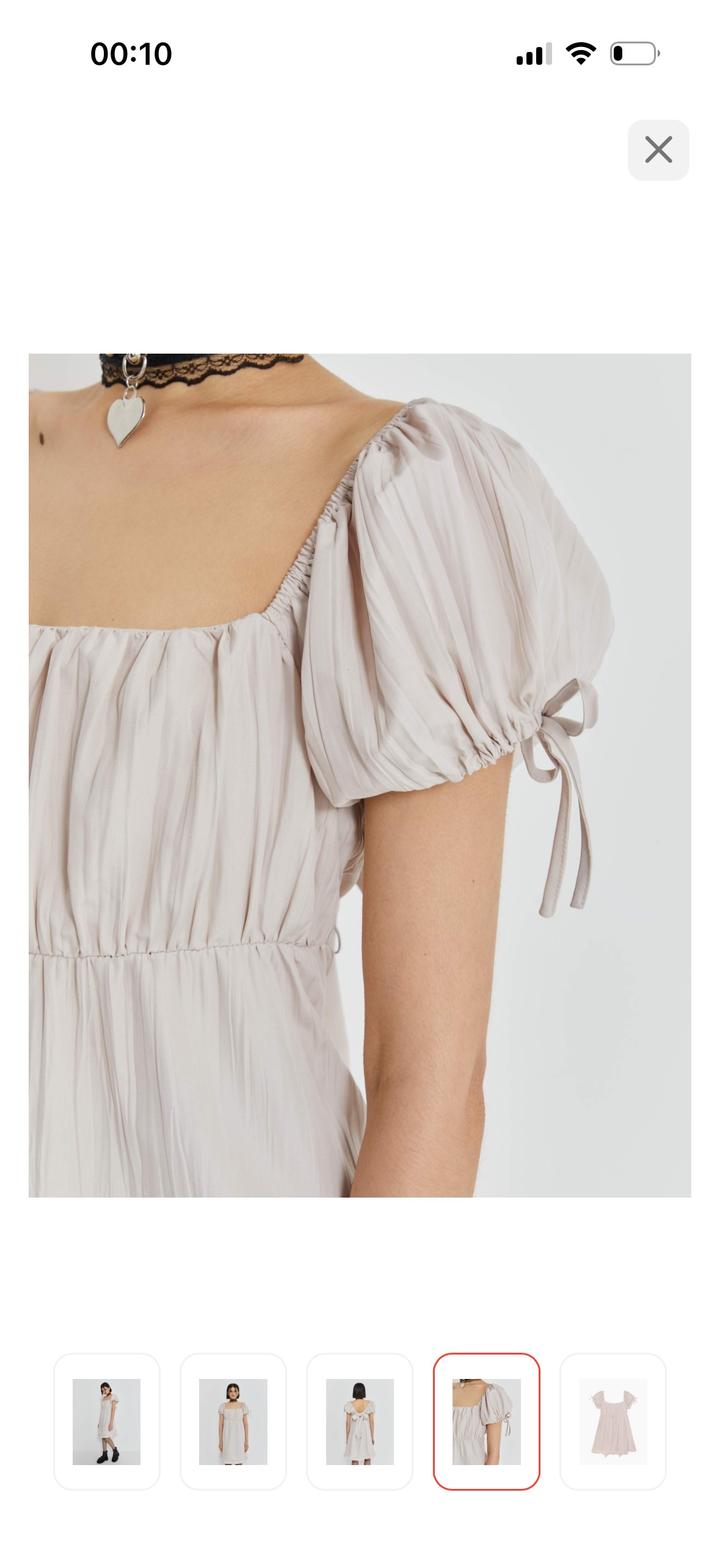 Нежное платье с бантом