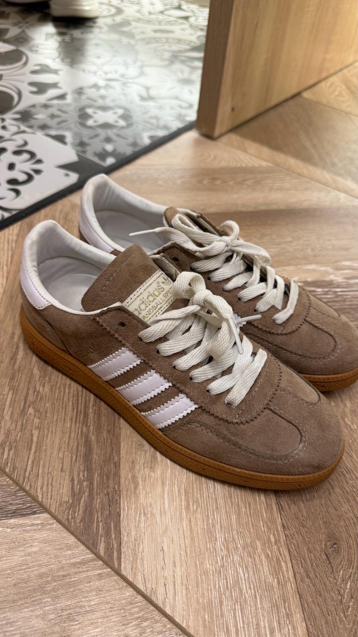 Коричневые Adidas