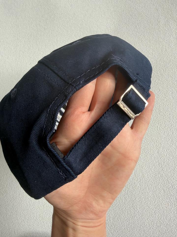 Кепка новая