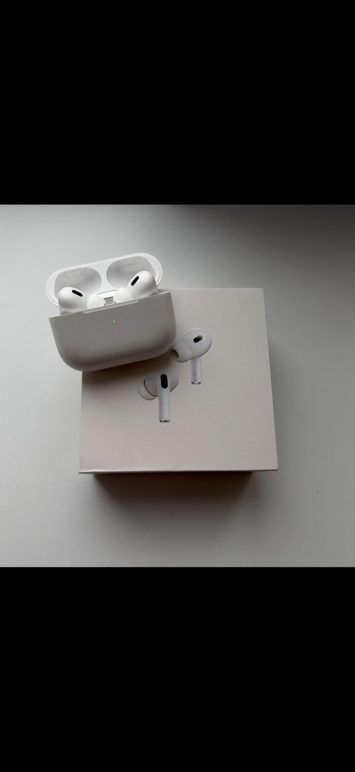 Наушники AirPods Pro 2