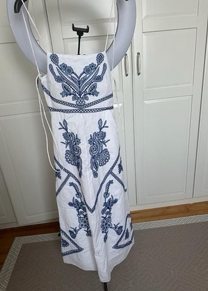 Платье Zara