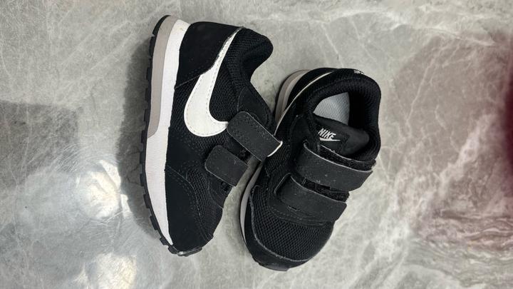 Nike кроссовки