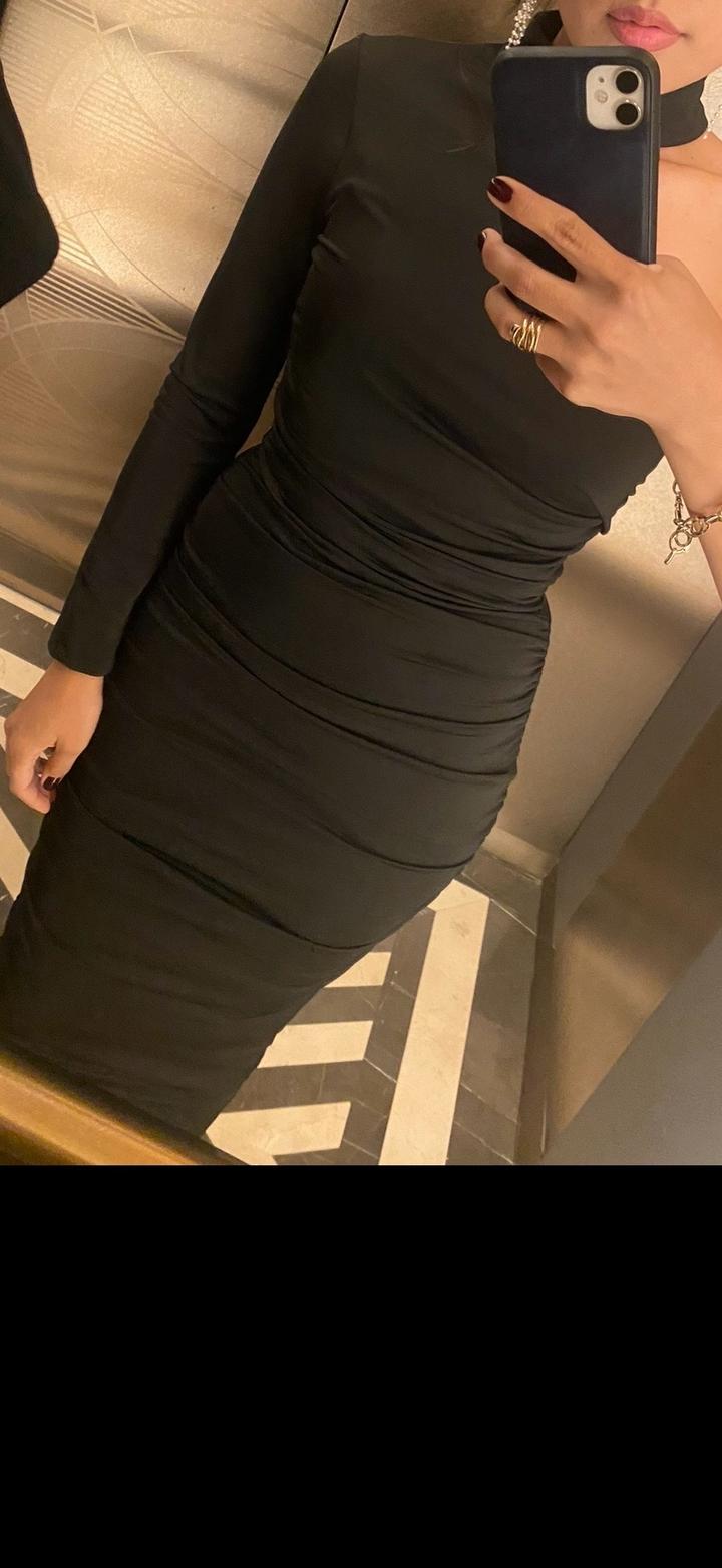 Черное платье