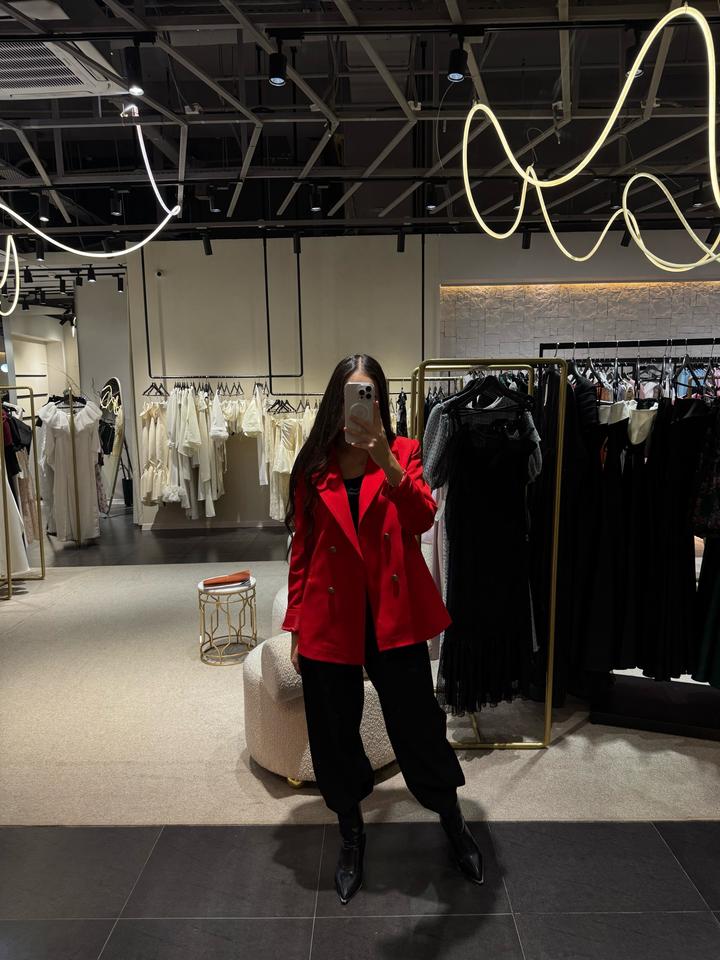 пиджак красный