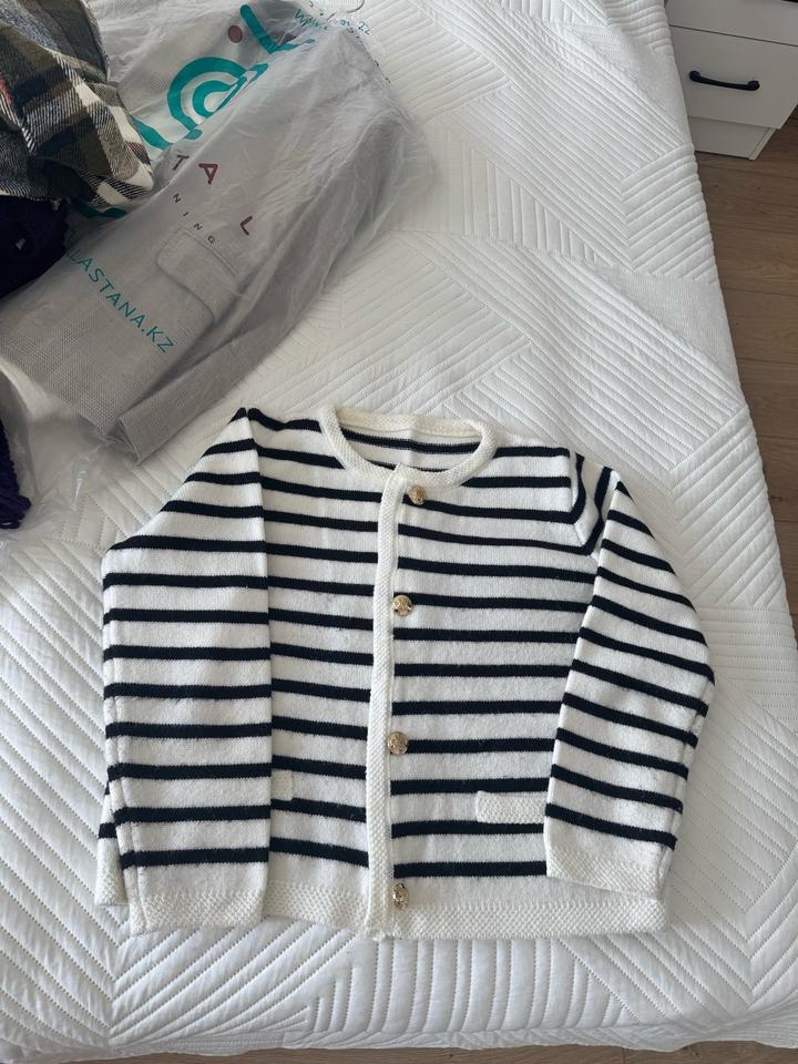 Кофта под Celine