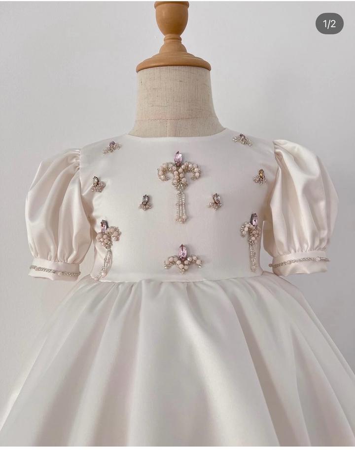 Белое платье Ukilim collection