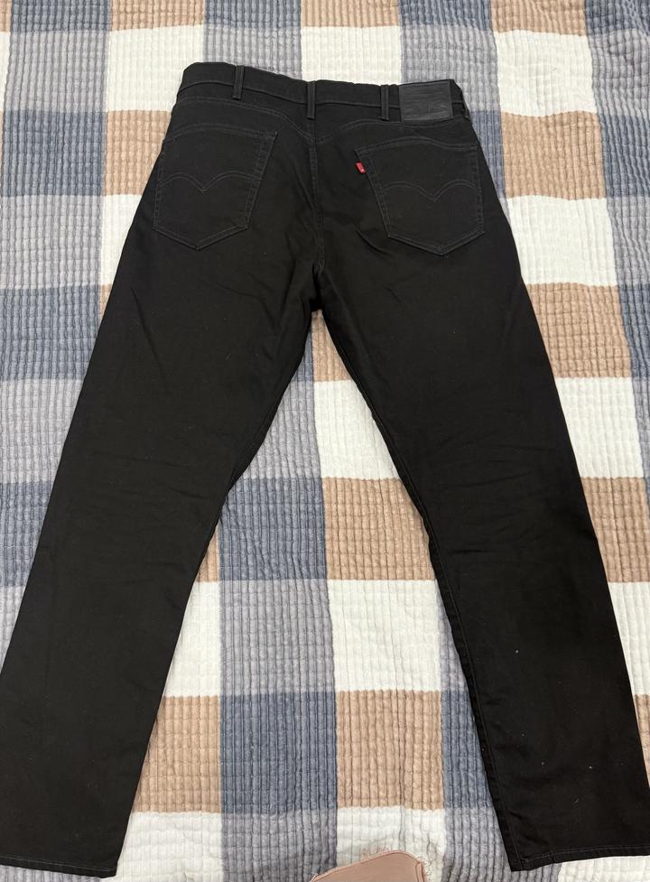 Новые джинсы Levi’s