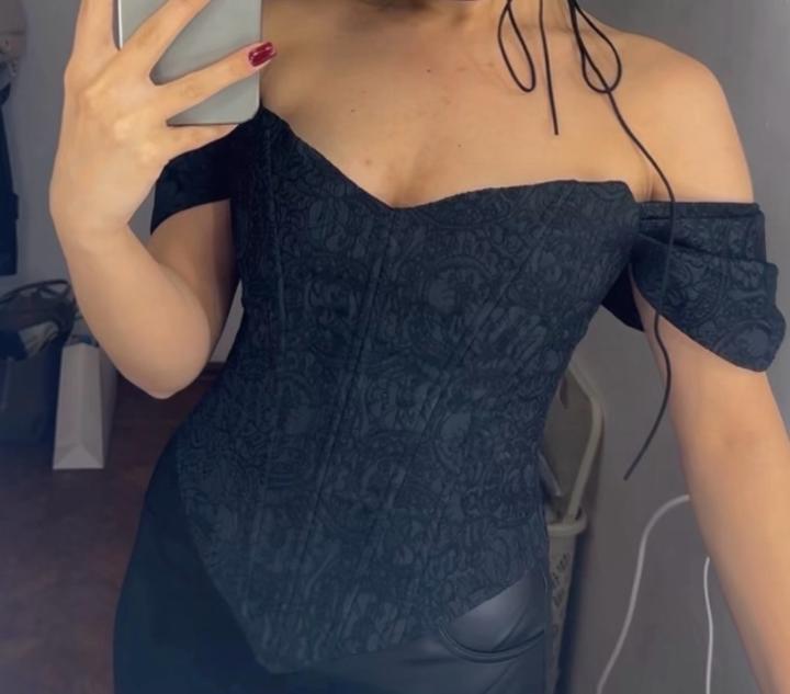 Корсет черный