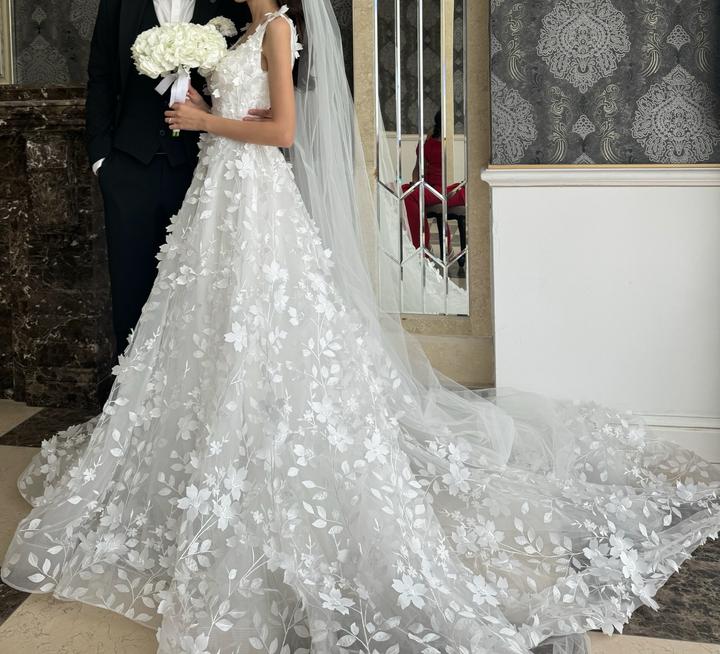 Свадебное платье