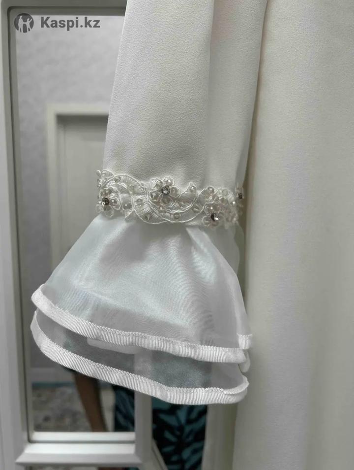 Белое платье от Top women