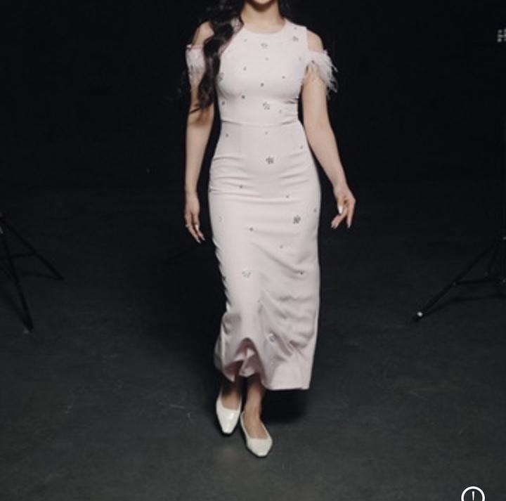 Розывый Drees