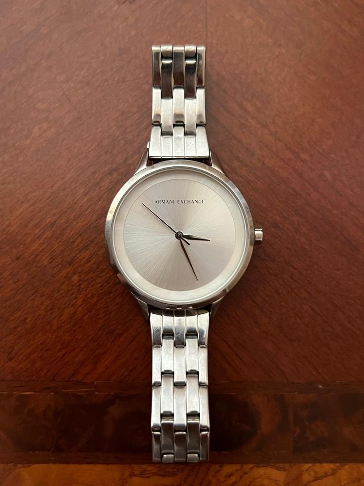 Продам винтажные часы оригинал Armani Exchange