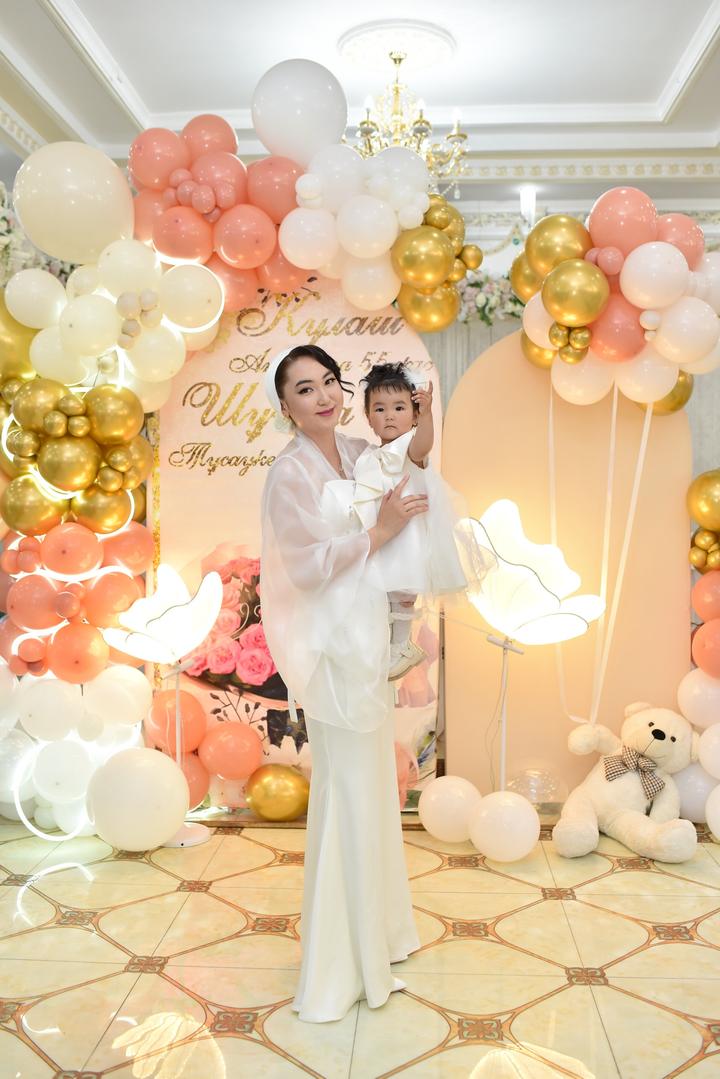 Белое платье