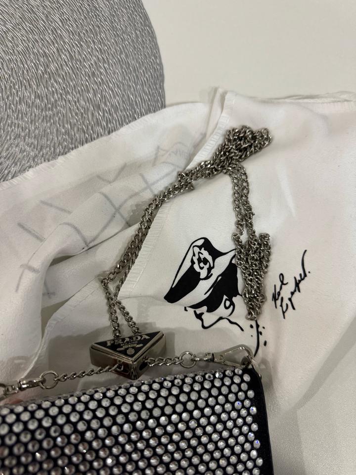 Вечерняя мини-сумка Prada