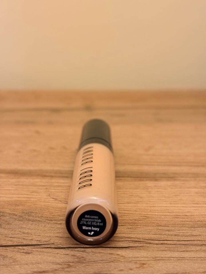 Консиллер Bobbi Brown