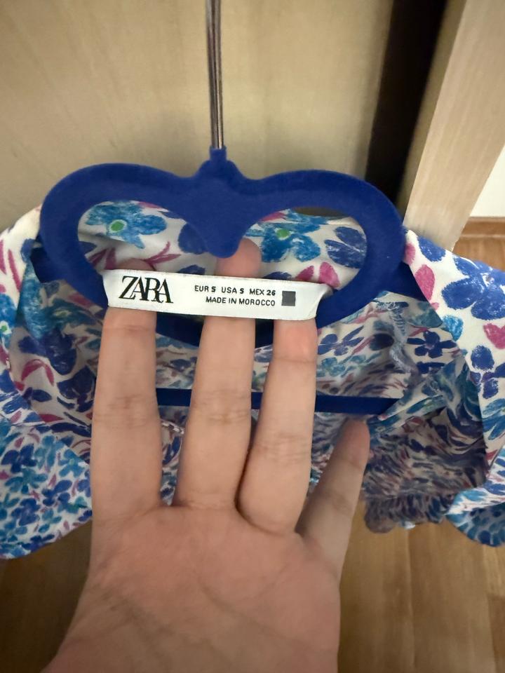 Голубая рубашка от Zara