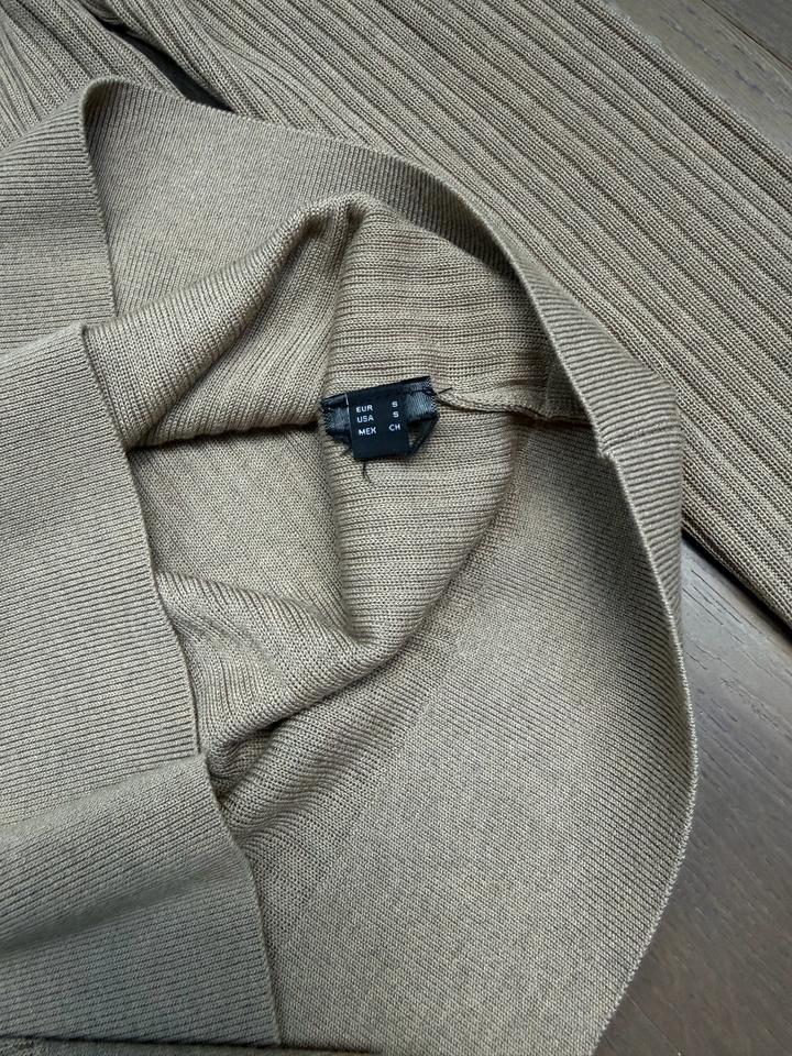 Трикотажное поло с длинным рукавом от Massimo Dutti
