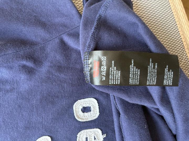 Тёмно-синие футболка Urban outfitters