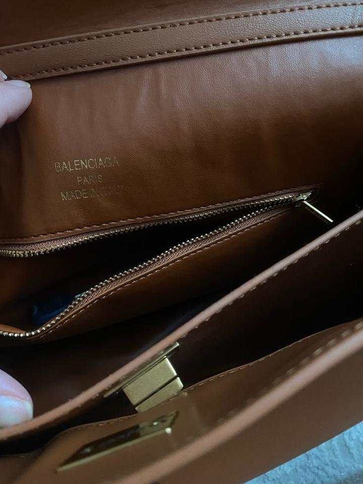 Сумка Balenciaga Rodeo