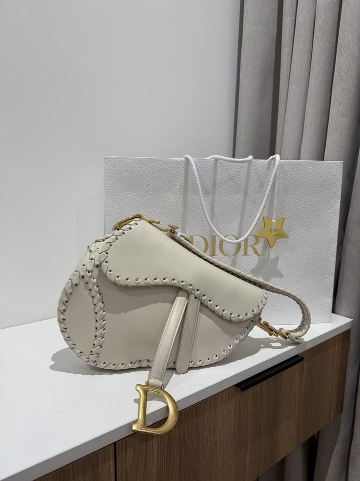 Dior Saddle bag