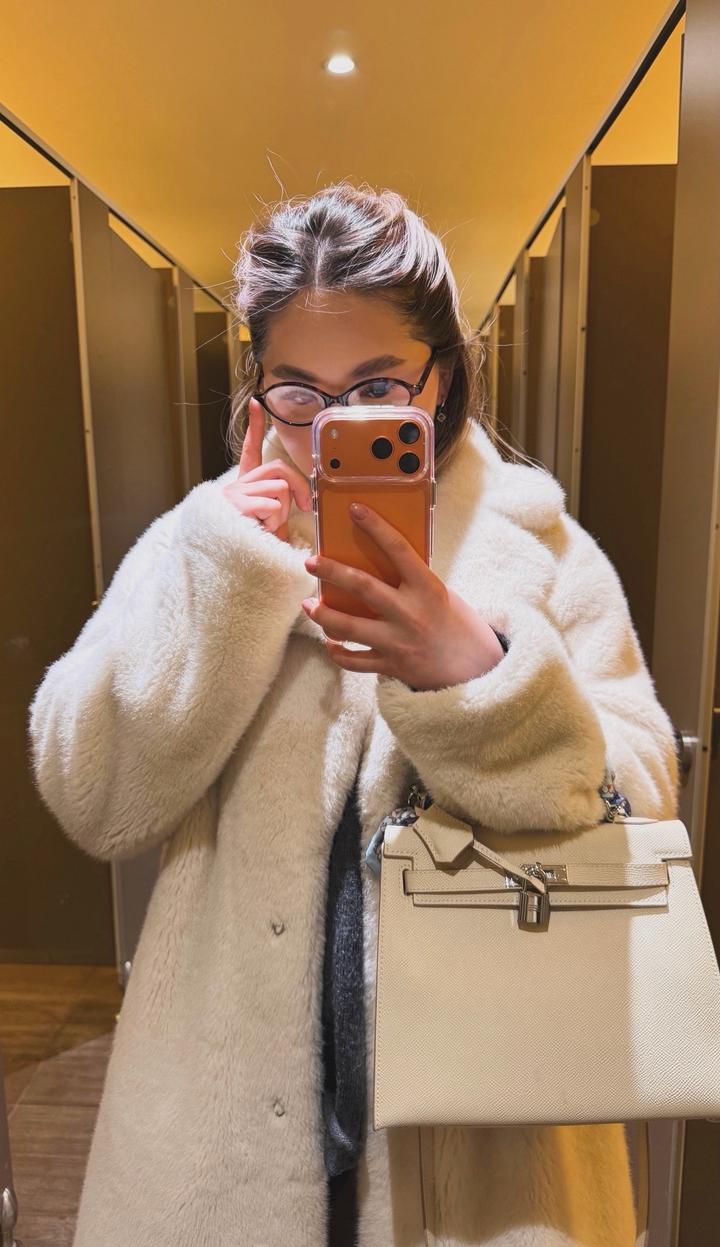 Шубка белая, стандарт