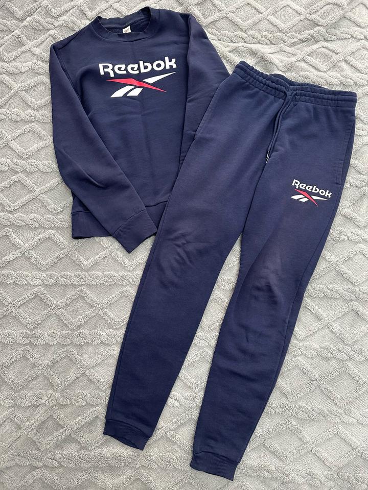 Костюм Reebok
