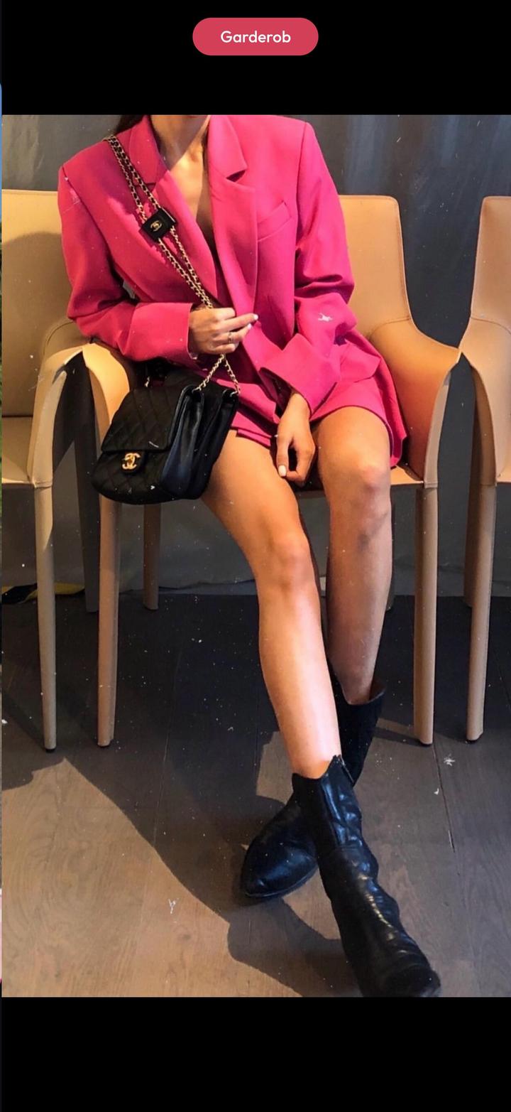 Шикарная двойка от бренда Eternum оригинал в розовом цвете пиджак и юбка