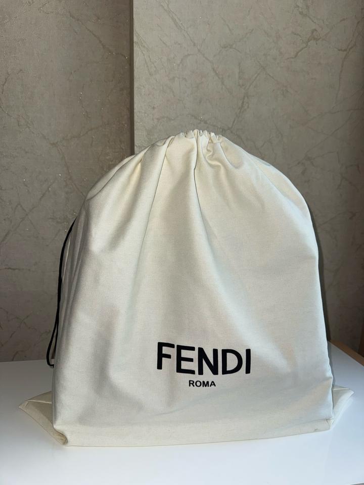 Сумка-тоут fendi peekaboo -новая люкс копия в телячьей мягкой коже, размер макси