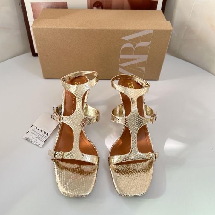 Босоножки ZARA
