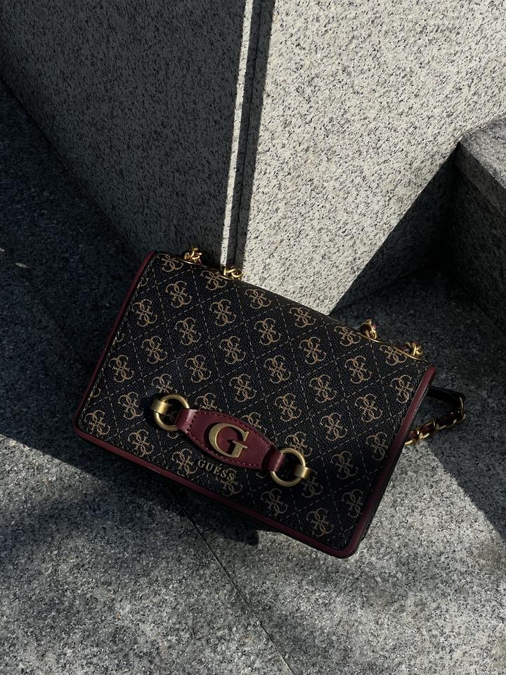 Сумка Guess