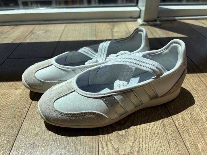 Кроссовки Adidas Mary Jane новые