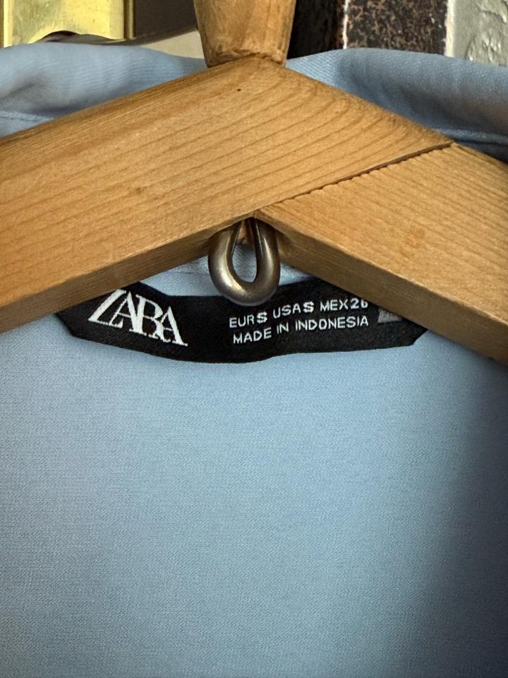 Голубая блуза Zara