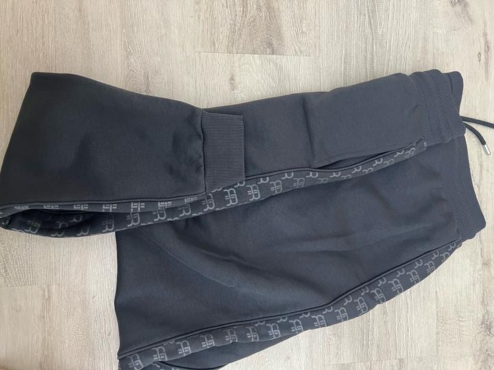 Спортивные штаны Бренда River Island, новые