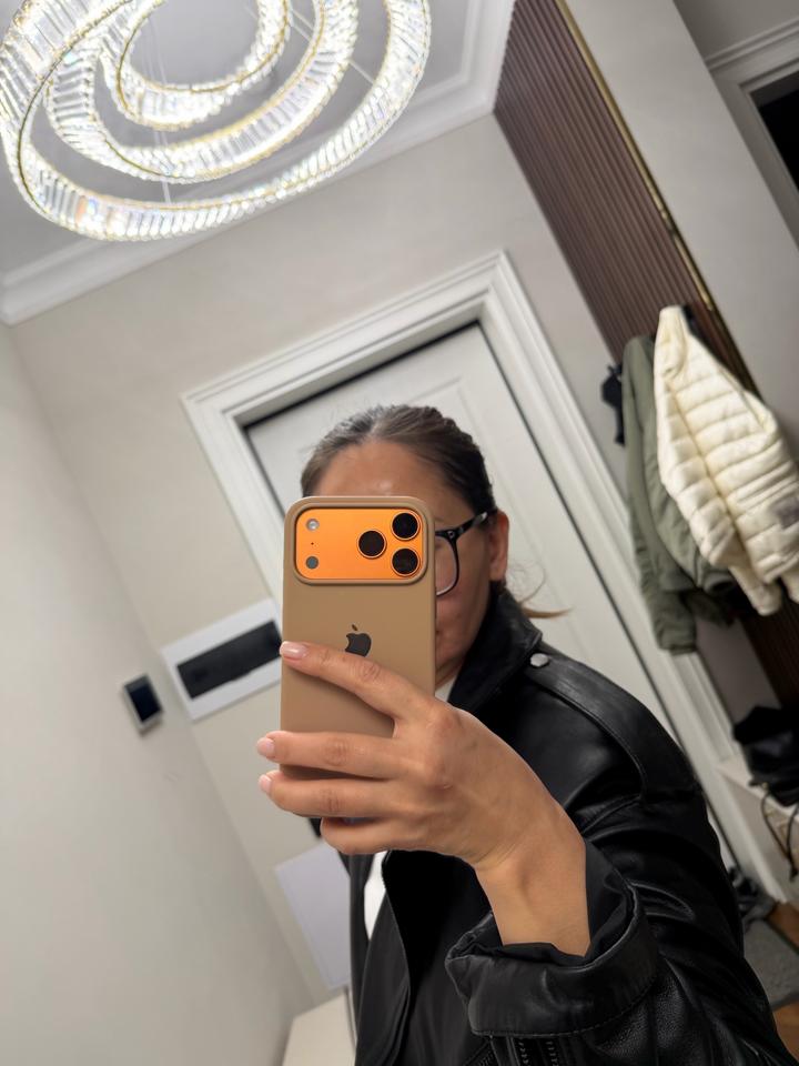 Косуха из натуральной кожи подходит до 48р