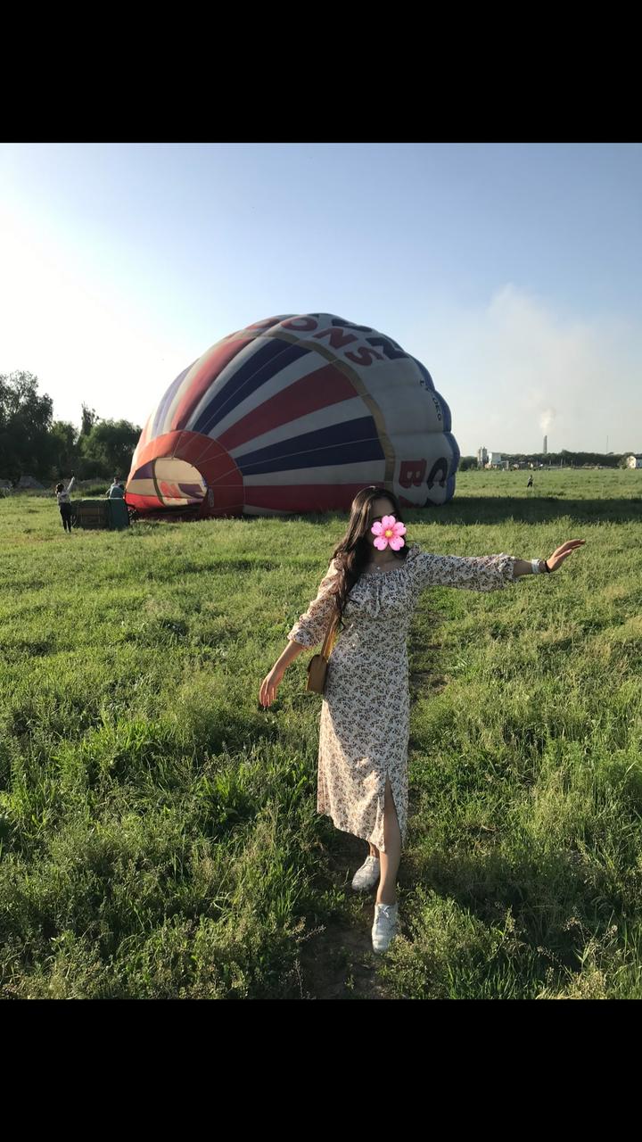 Легкий платье