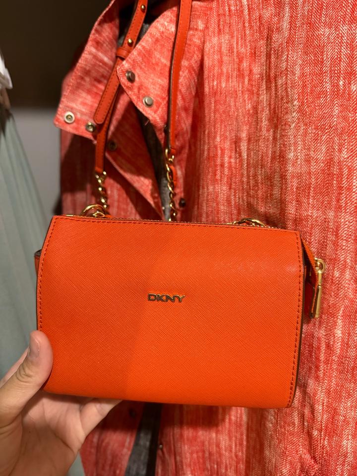Dkny