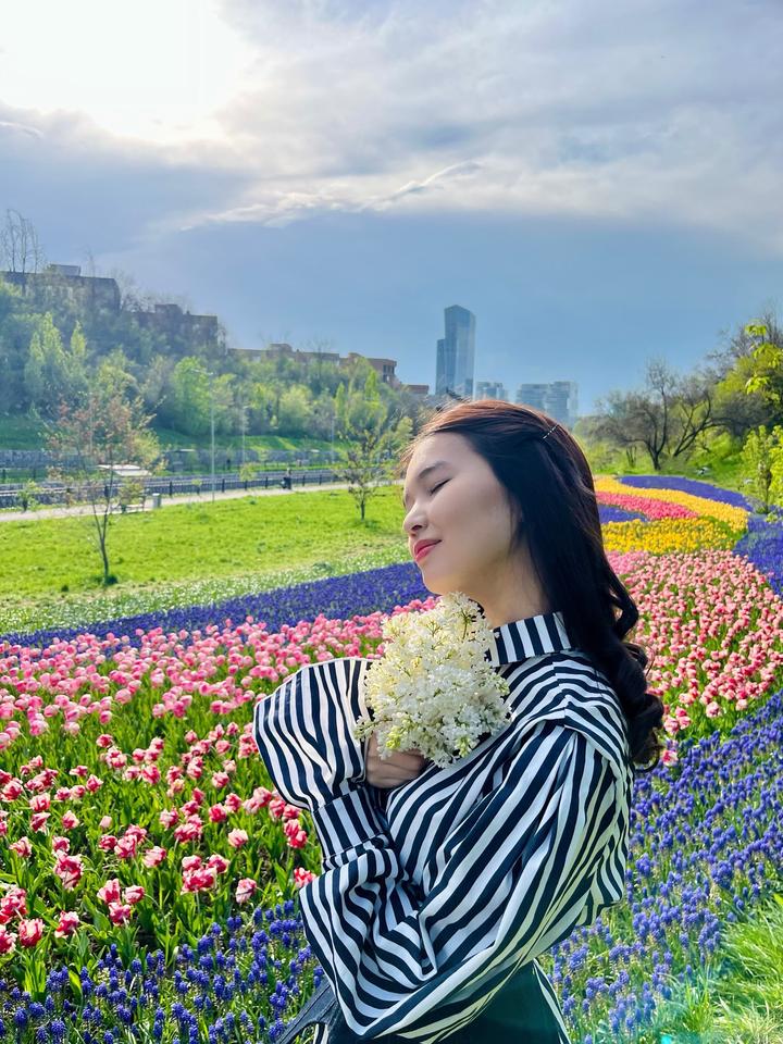 Платье-рубашка в полоску с джинсовым корсетом