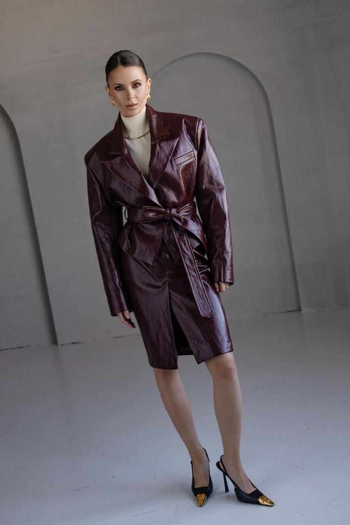 Укороченный жакет из искусственной кожи