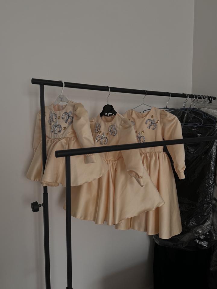 Три платье для троих девочек