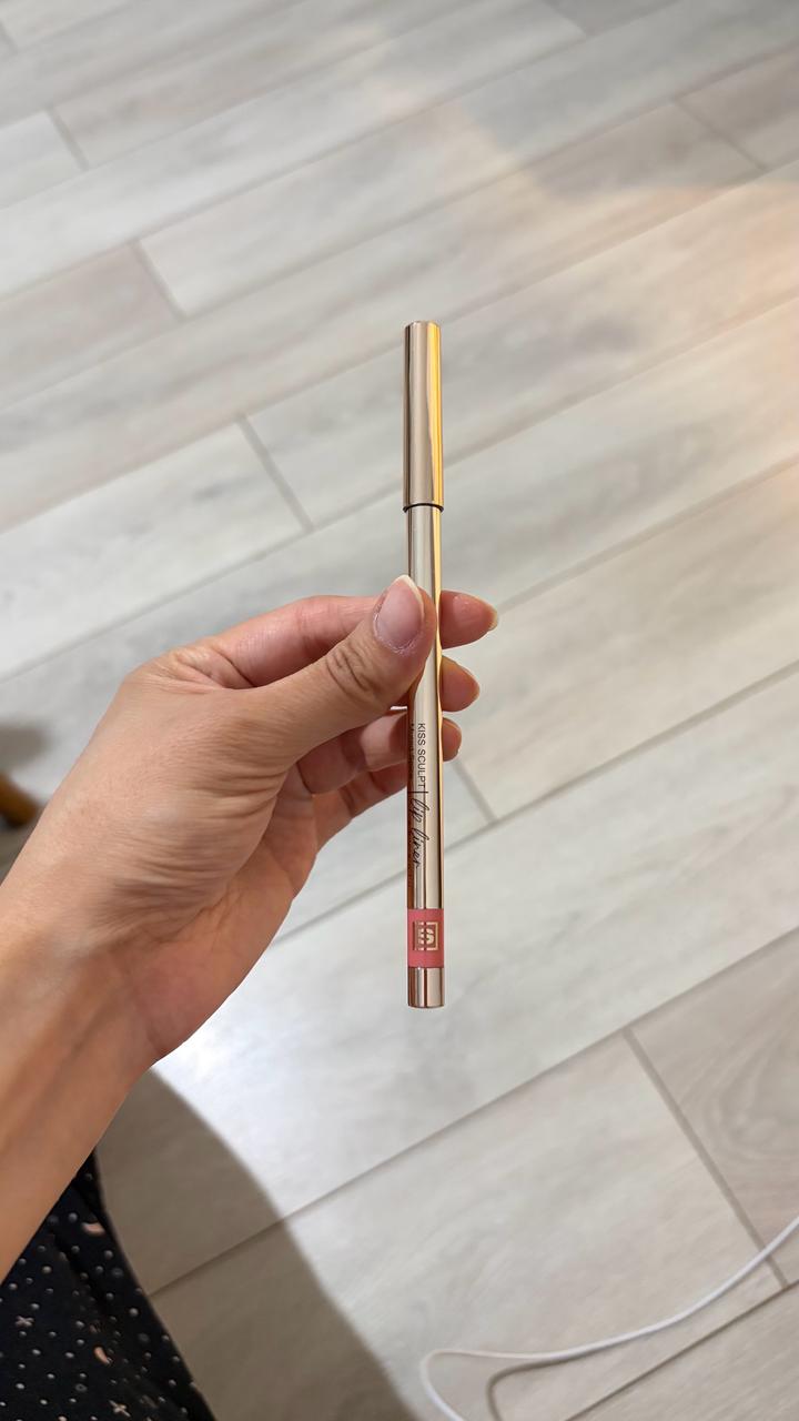 Карандаш для губ