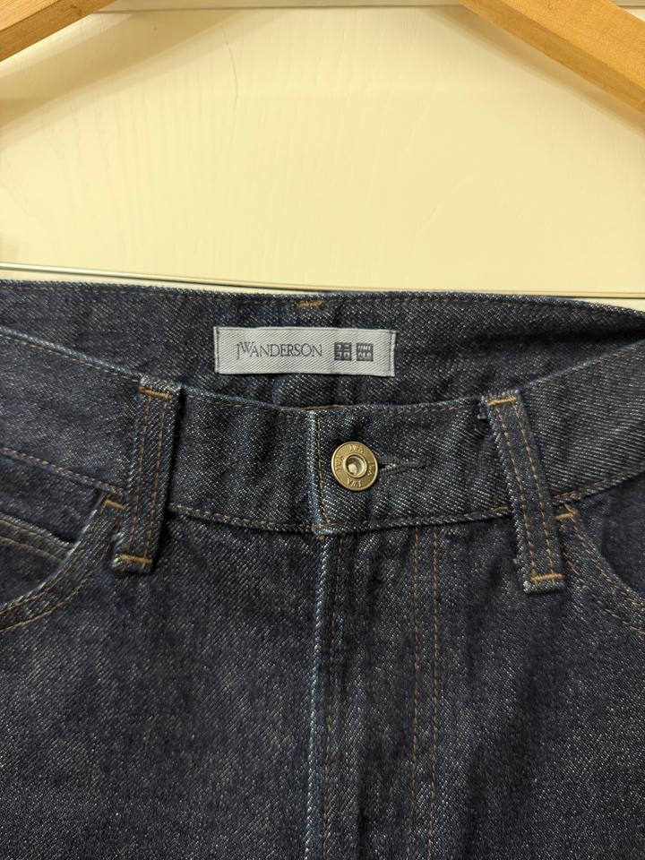 Джинсы Uniqlo JWA