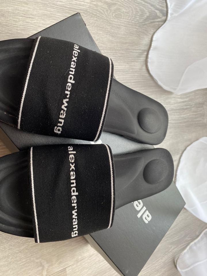 Шлепы 39 размер,Alexander Wong