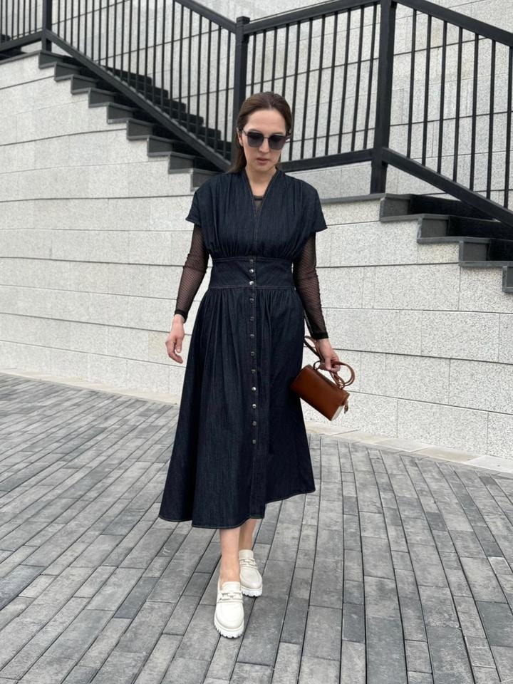 Платье из тонкой джинсы