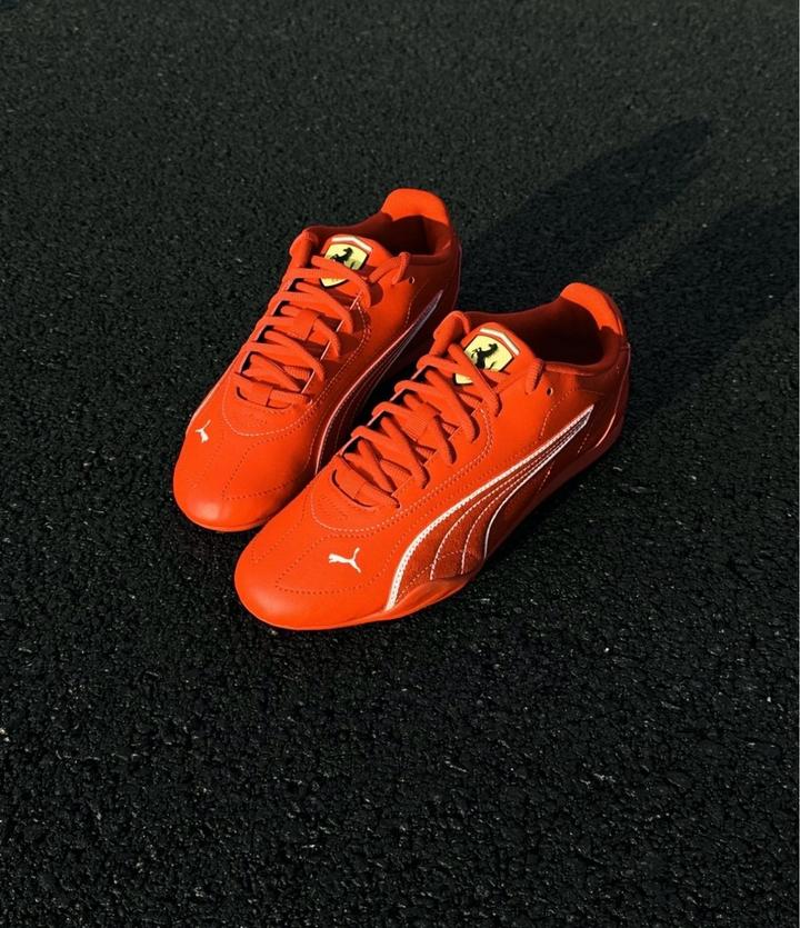 кроссовки puma ferrari оригинал 37 рр ОЧЕНЬ КЛАССНЫЕ