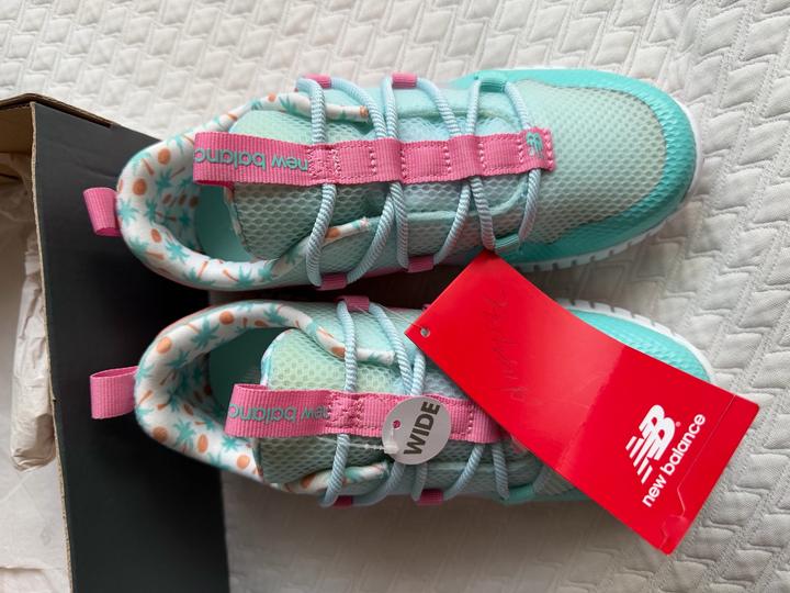 Кроссовки спортивные new balance