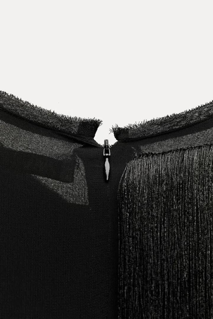 Платье с бахромой