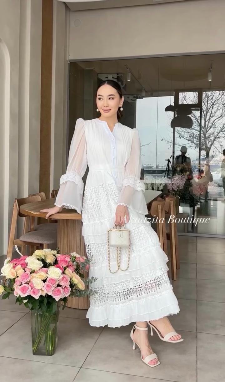 Белое платье