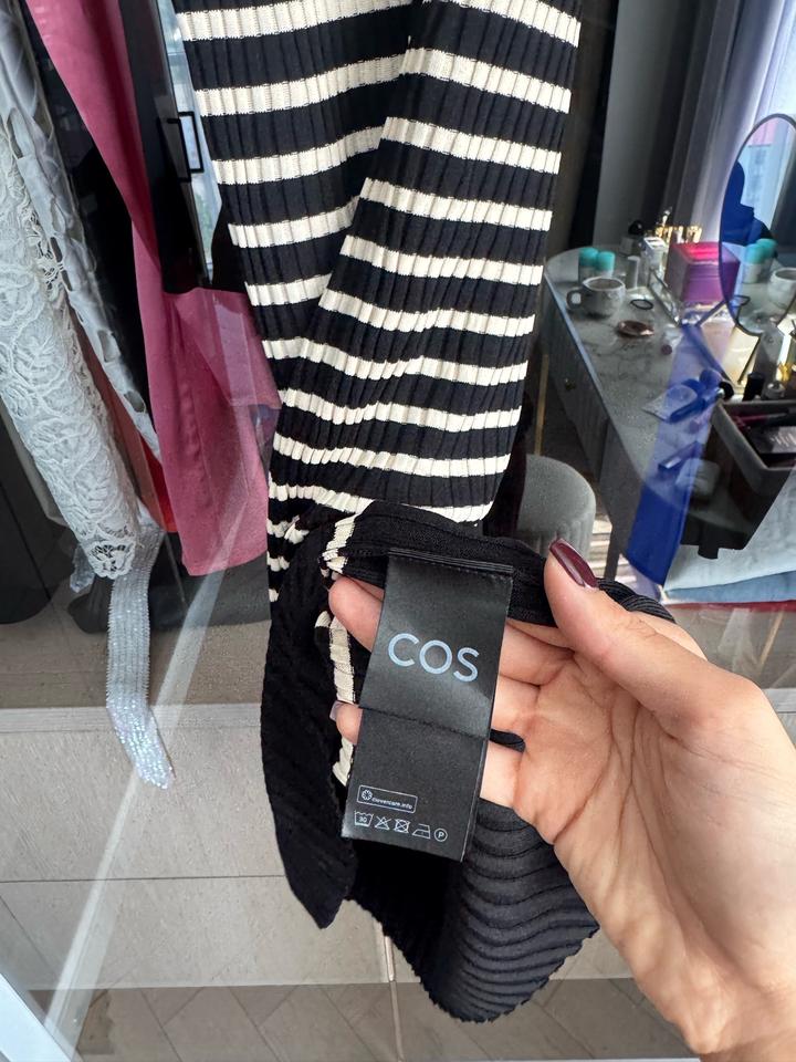 Платье Cos