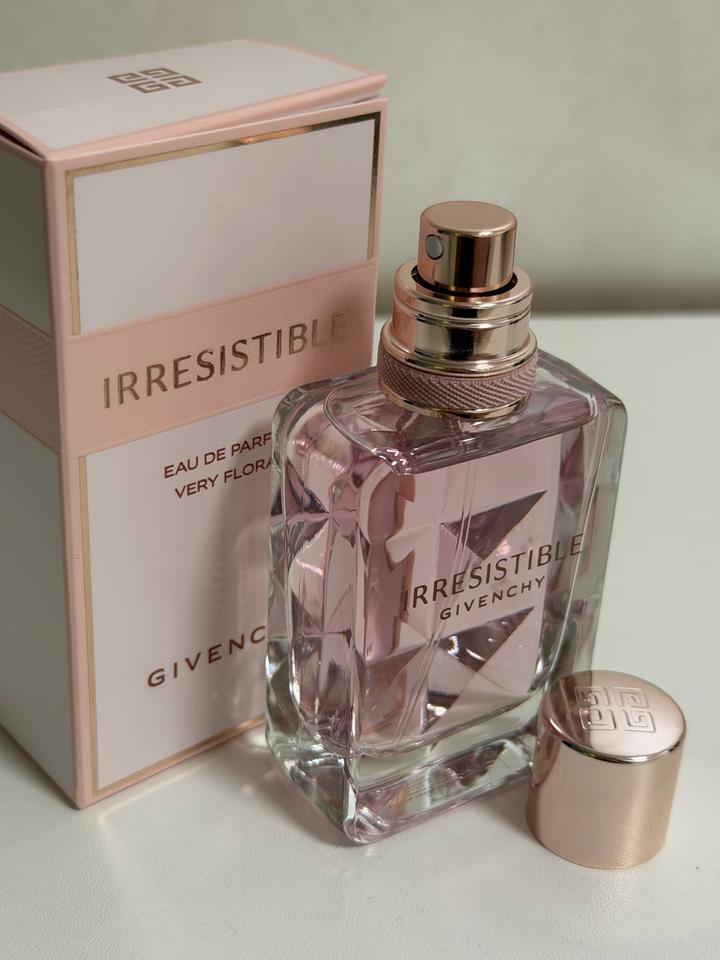 Givenchy Irresistible Very Floral Eau de Parfum 🌸