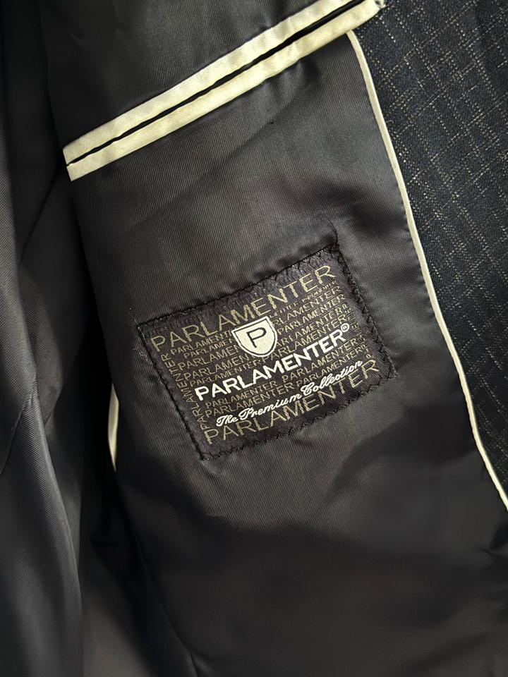 Пиджак Parlamenter